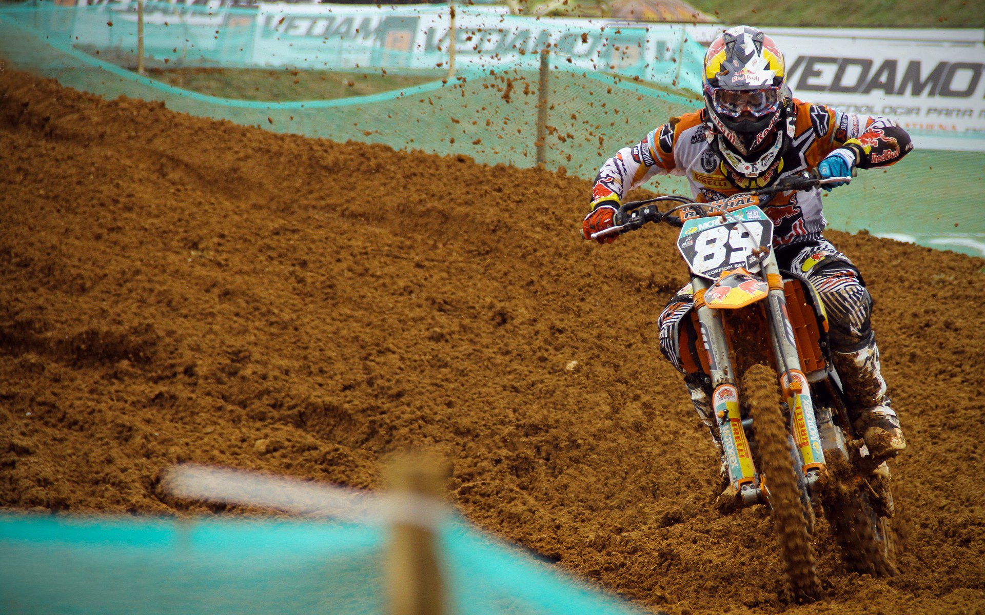 kaiyun体育-夏日水上漂移表演，梦幻水世界盛大开启，梦幻欢乐水上世界